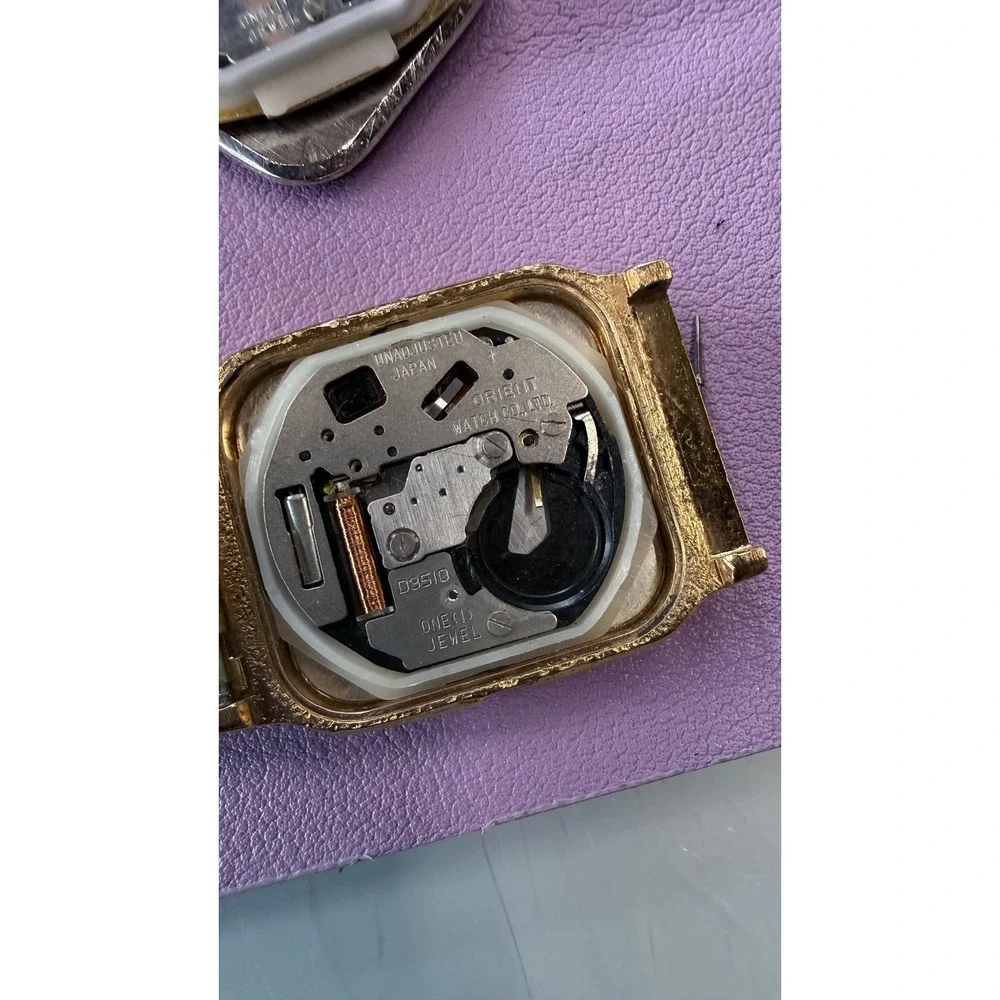 Lot of 2 Vintage Orient Watches D3510 D3511 Repair Restoration Parts